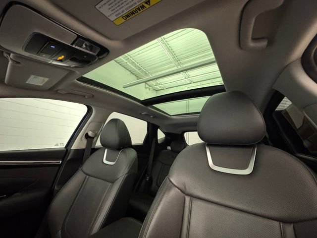 Used 2022 Hyundai Tucson Limited image 28