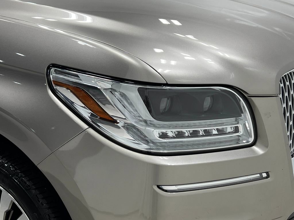 Used 2020 Lincoln Navigator Reserve w/ Luxury Package AWD/4WD image 40