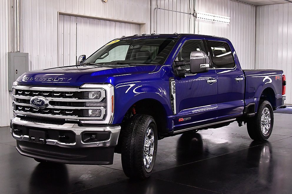 New 2026 Ford F350 Lariat image 3