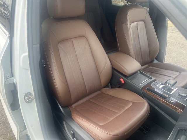 Used 2020 Audi Q5 2.0T Premium w/ Convenience Package image 38