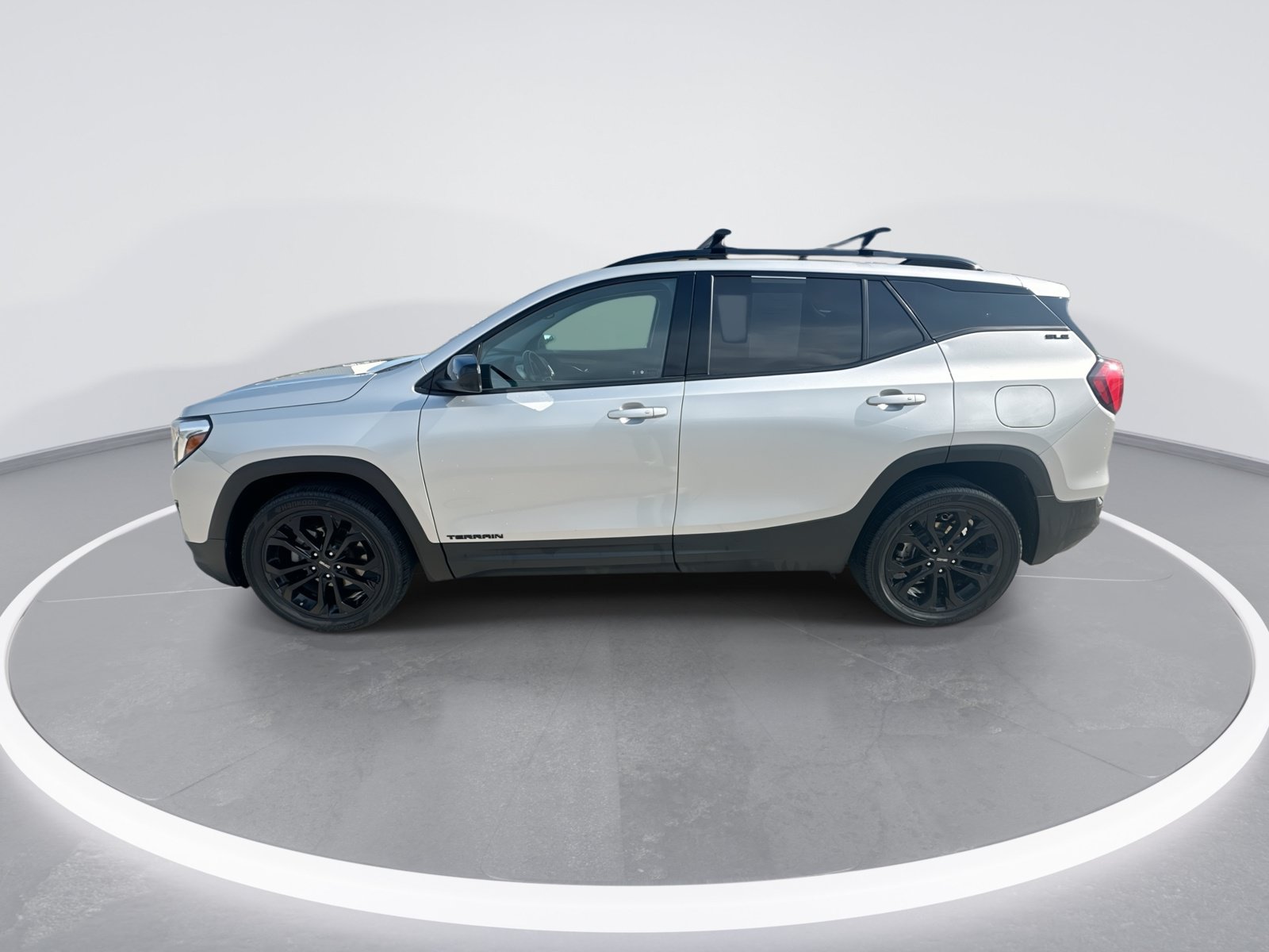 Used 2021 GMC Terrain SLE w/ Driver Convenience Package AWD/4WD image 5