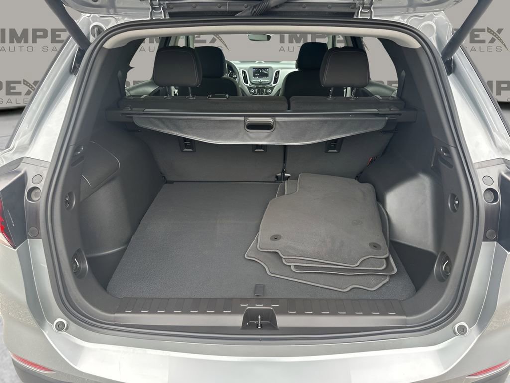 Used 2024 Chevrolet Equinox LT w/ Driver Convenience Package image 27