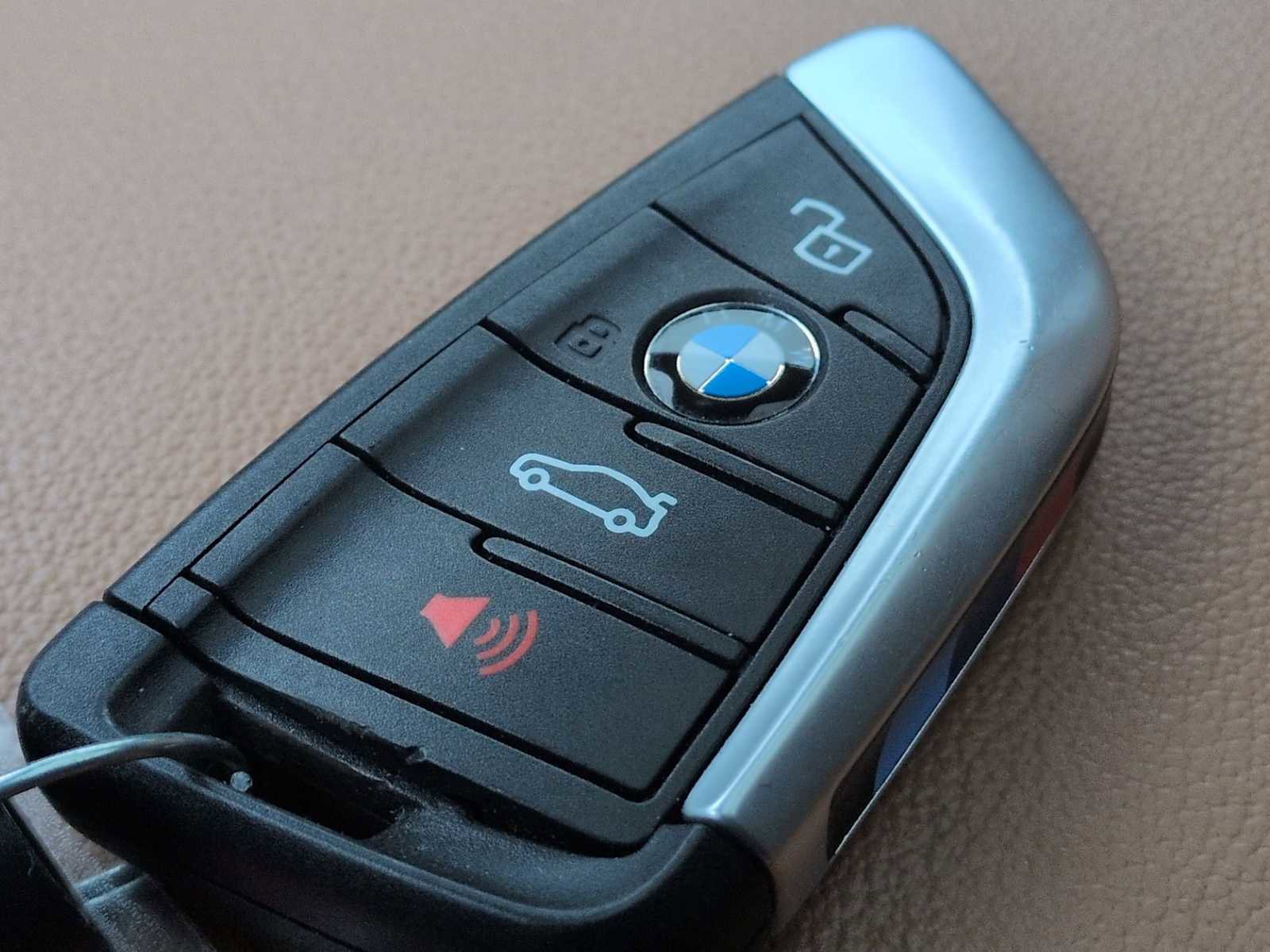 Used 2021 BMW X4 M40i image 43