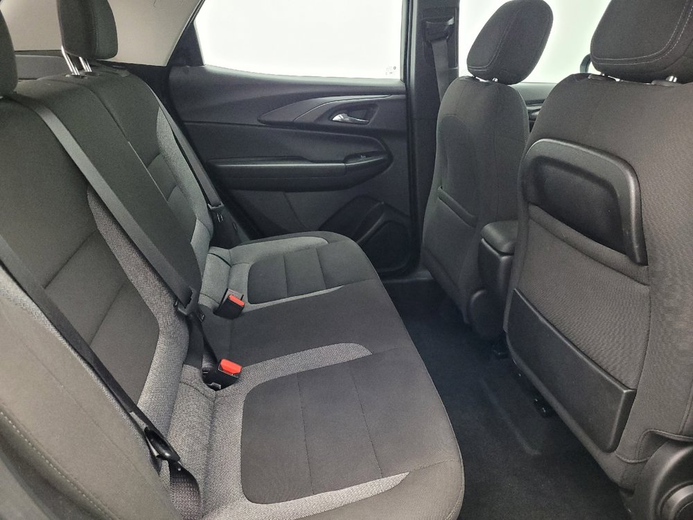 Used 2024 Chevrolet TrailBlazer LS image 19