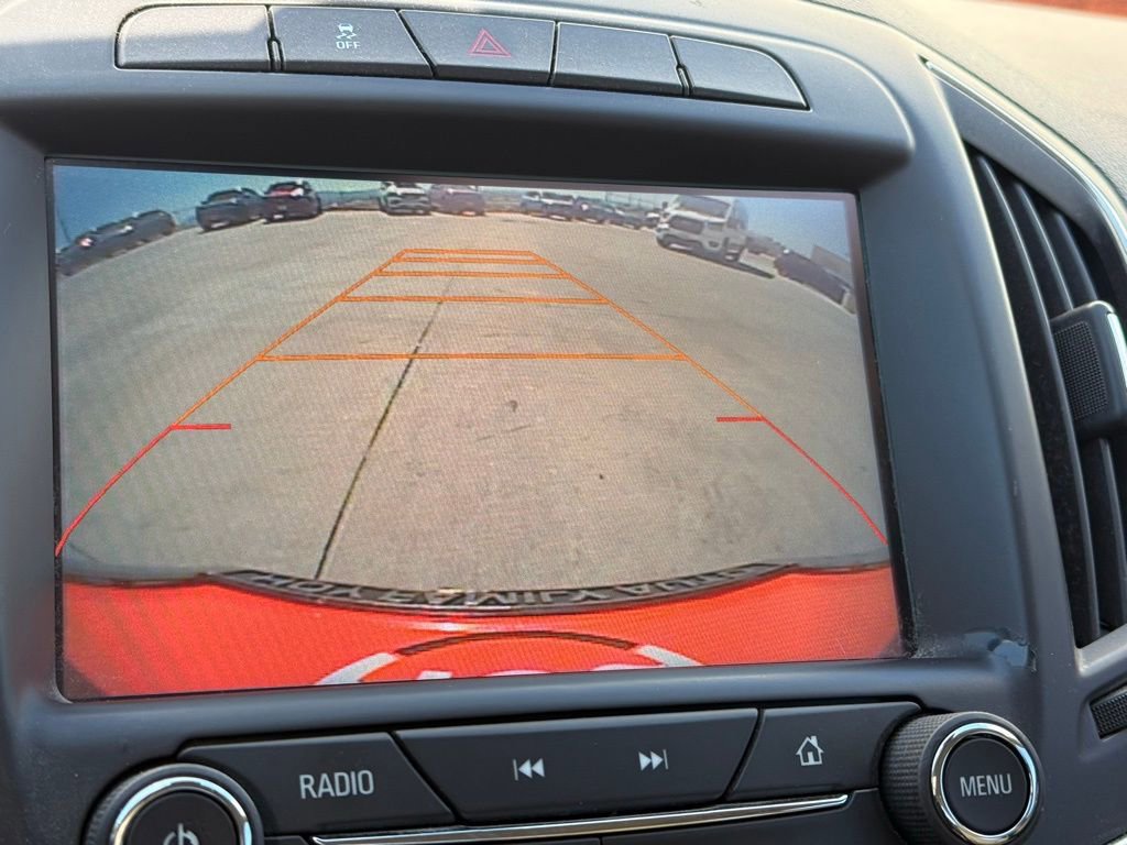 Used 2016 Buick Regal image 9