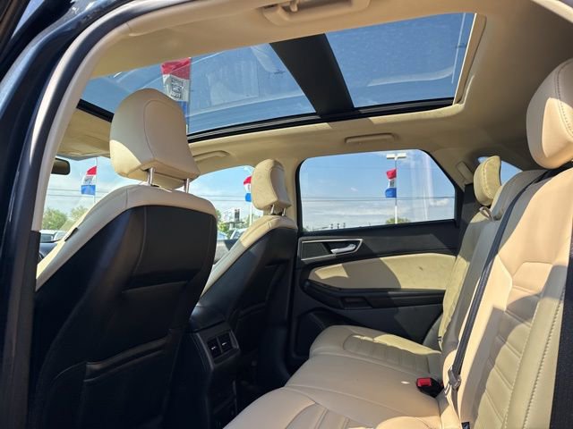 Certified 2024 Ford Edge SEL w/ Convenience Package AWD/4WD image 13