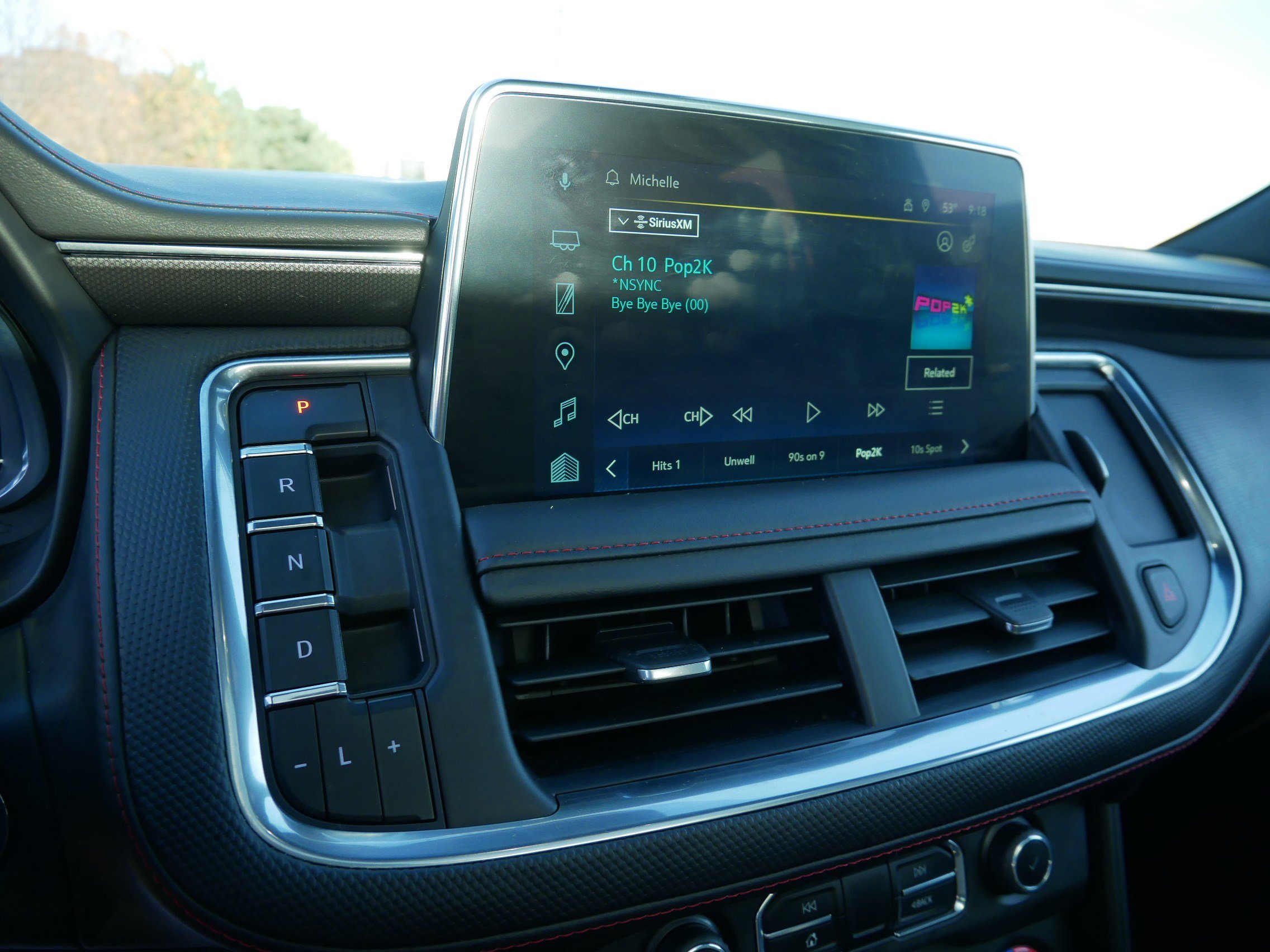 Used 2023 Chevrolet Suburban RST w/ Sport Performance Package image 32