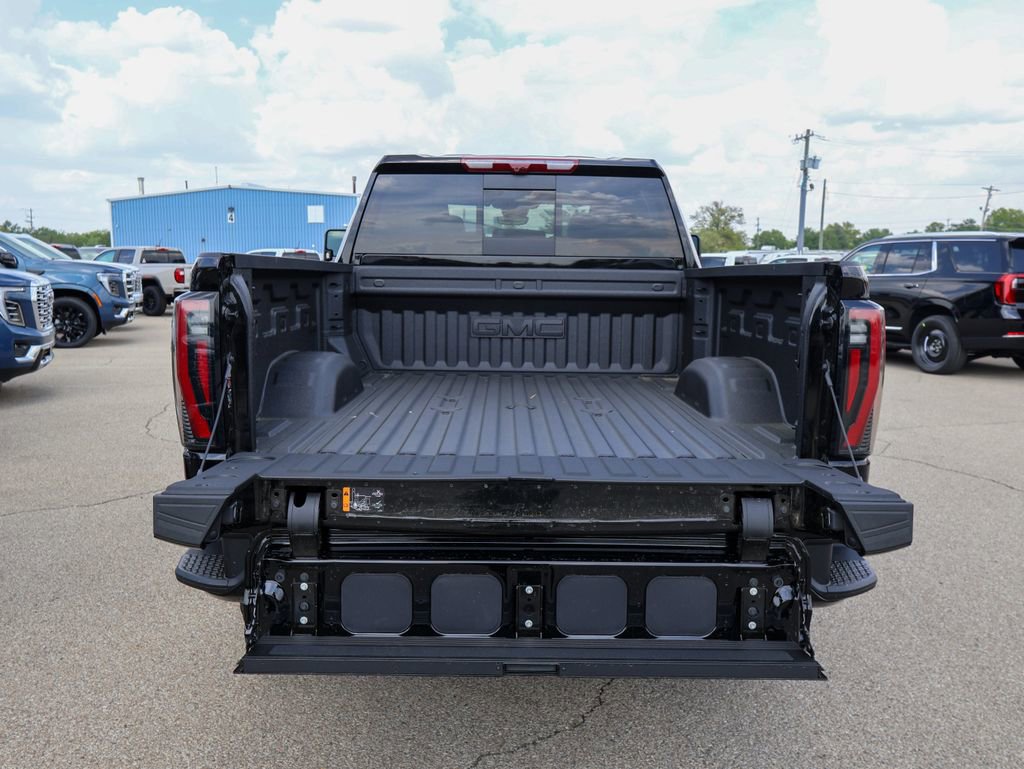 New 2026 GMC Sierra 3500 AT4 w/ AT4 Premium Plus Package AWD/4WD image 5