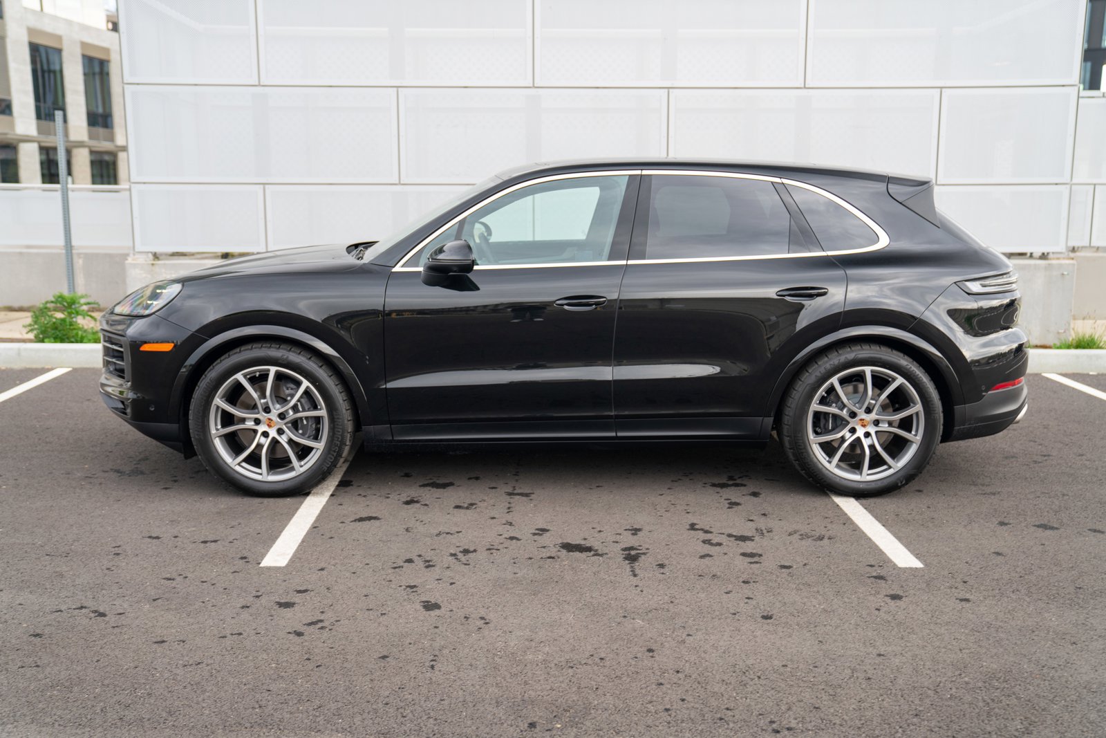 New 2026 Porsche Cayenne AWD/4WD video 2