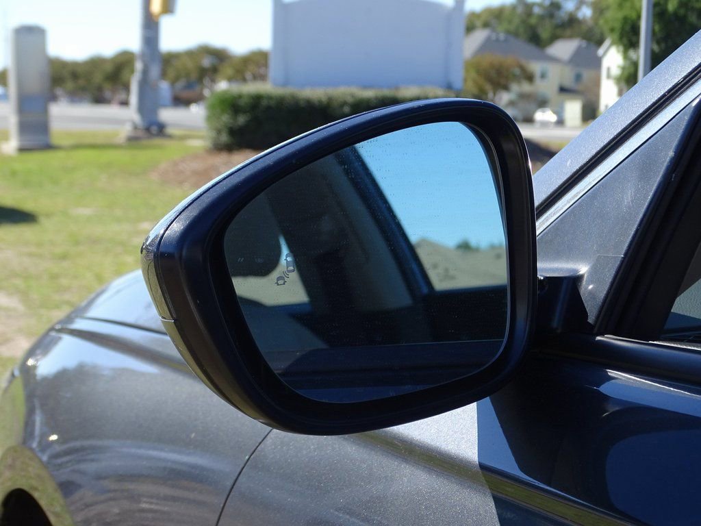 Used 2024 Honda Accord EX image 12