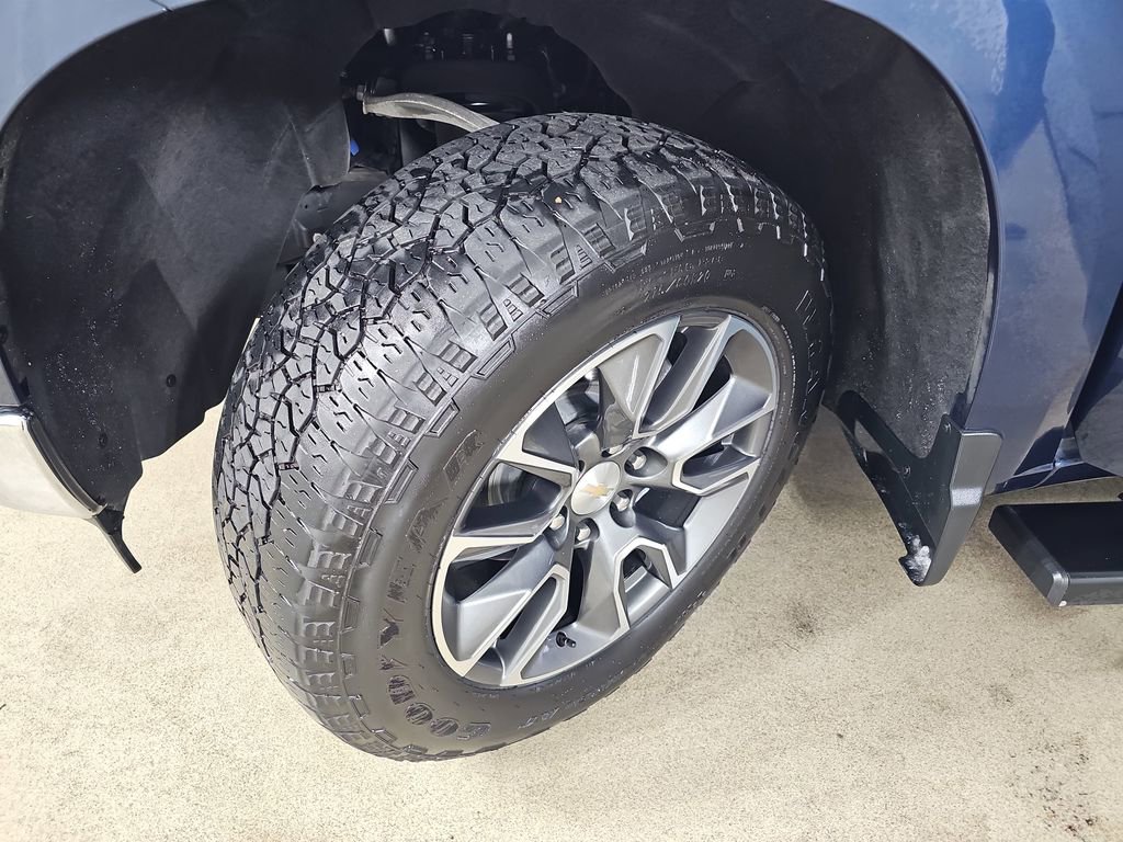 Certified 2023 Chevrolet Silverado 1500 LT image 36