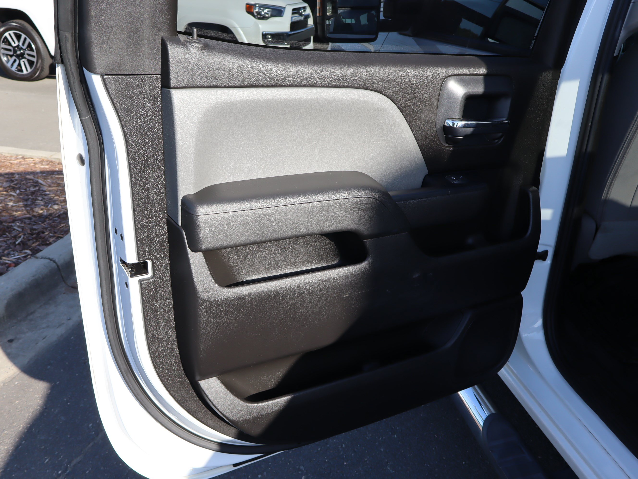 Used 2018 Chevrolet Silverado 3500 W/T w/ WT Fleet Convenience Package AWD/4WD image 32