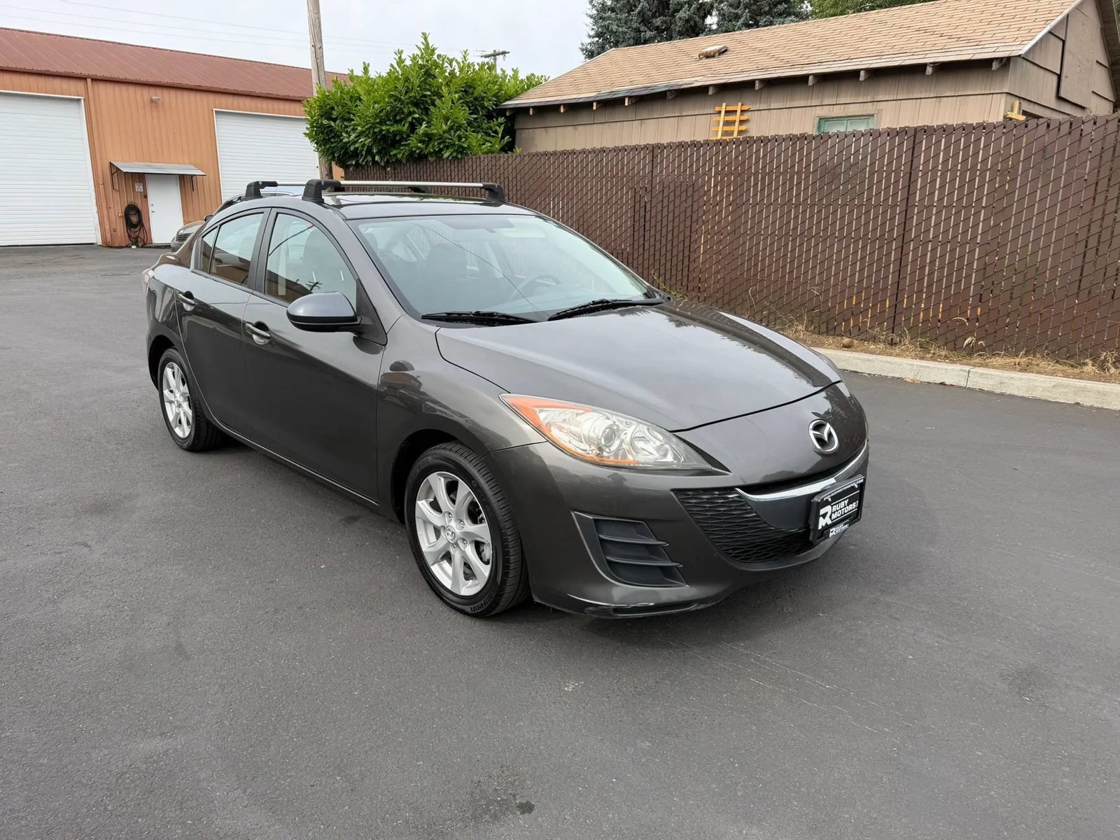 Used 2010 MAZDA MAZDA3 i Touring FWD image 3