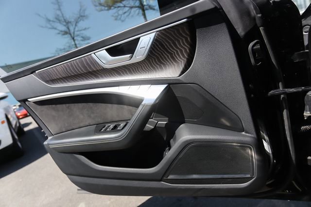 Used 2021 Audi A7 e Prestige w/ Prestige Package image 41