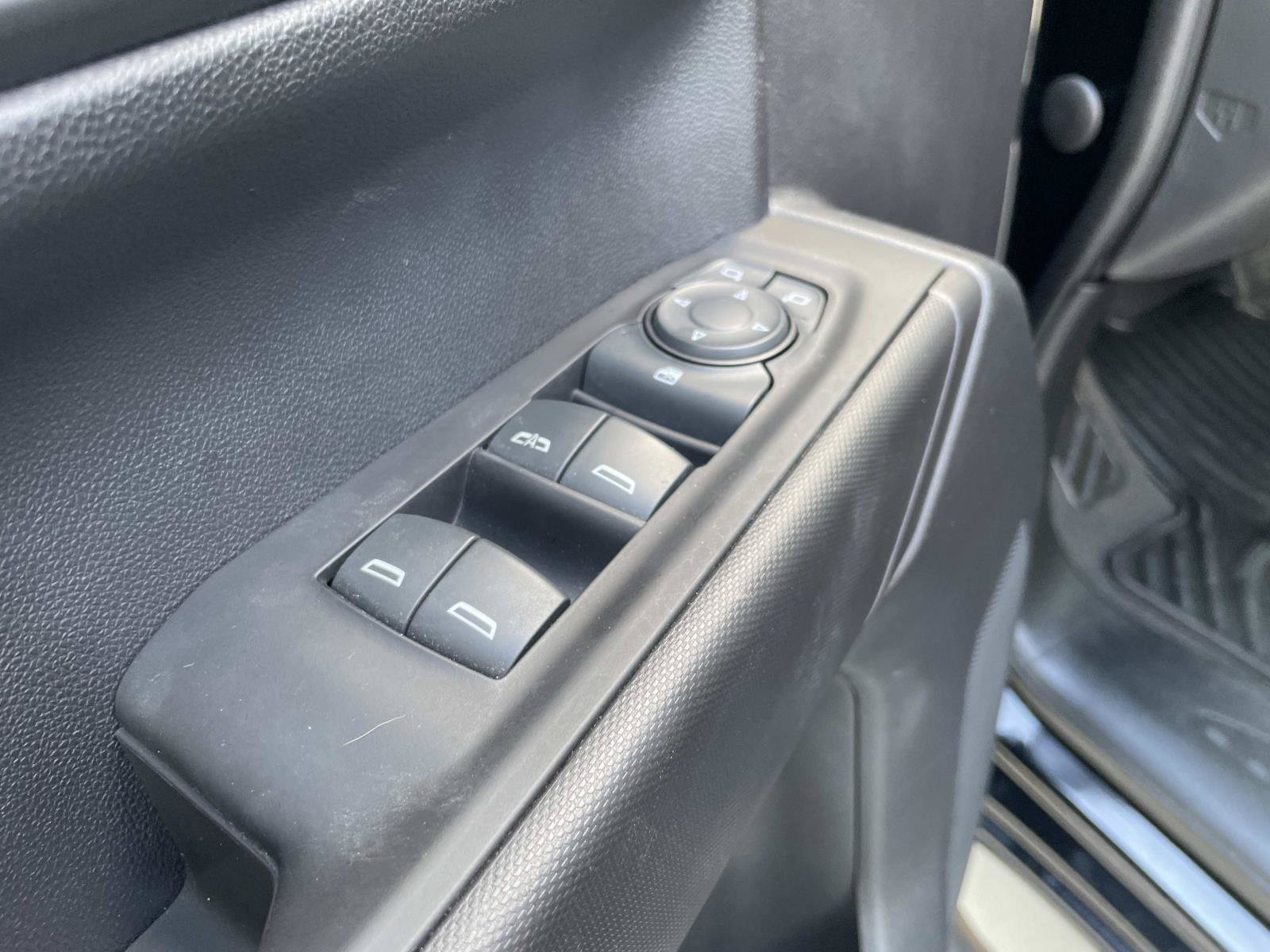 Used 2023 Chevrolet Silverado 1500 Custom RWD image 16