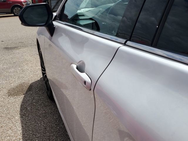 Used 2019 Toyota Avalon XSE w/ Carpet Mat Package image 10