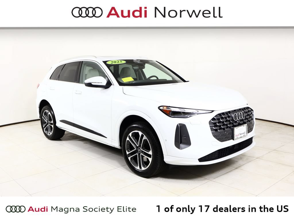 Used 2025 Audi Q5 Premium w/ Convenience Package