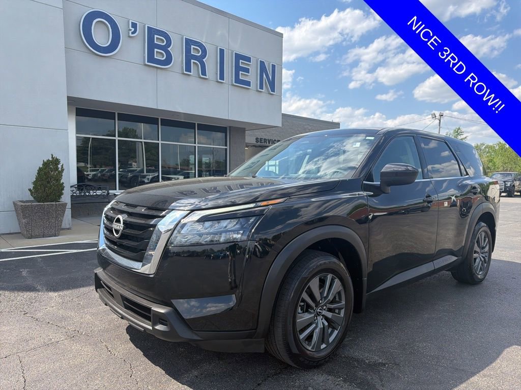 Used 2023 Nissan Pathfinder S FWD video 1