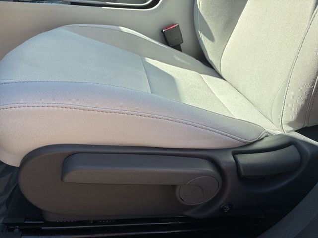 Used 2024 Hyundai Kona SE image 12