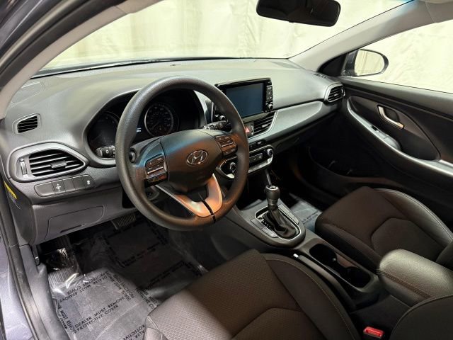 Used 2018 Hyundai Elantra GT FWD image 15