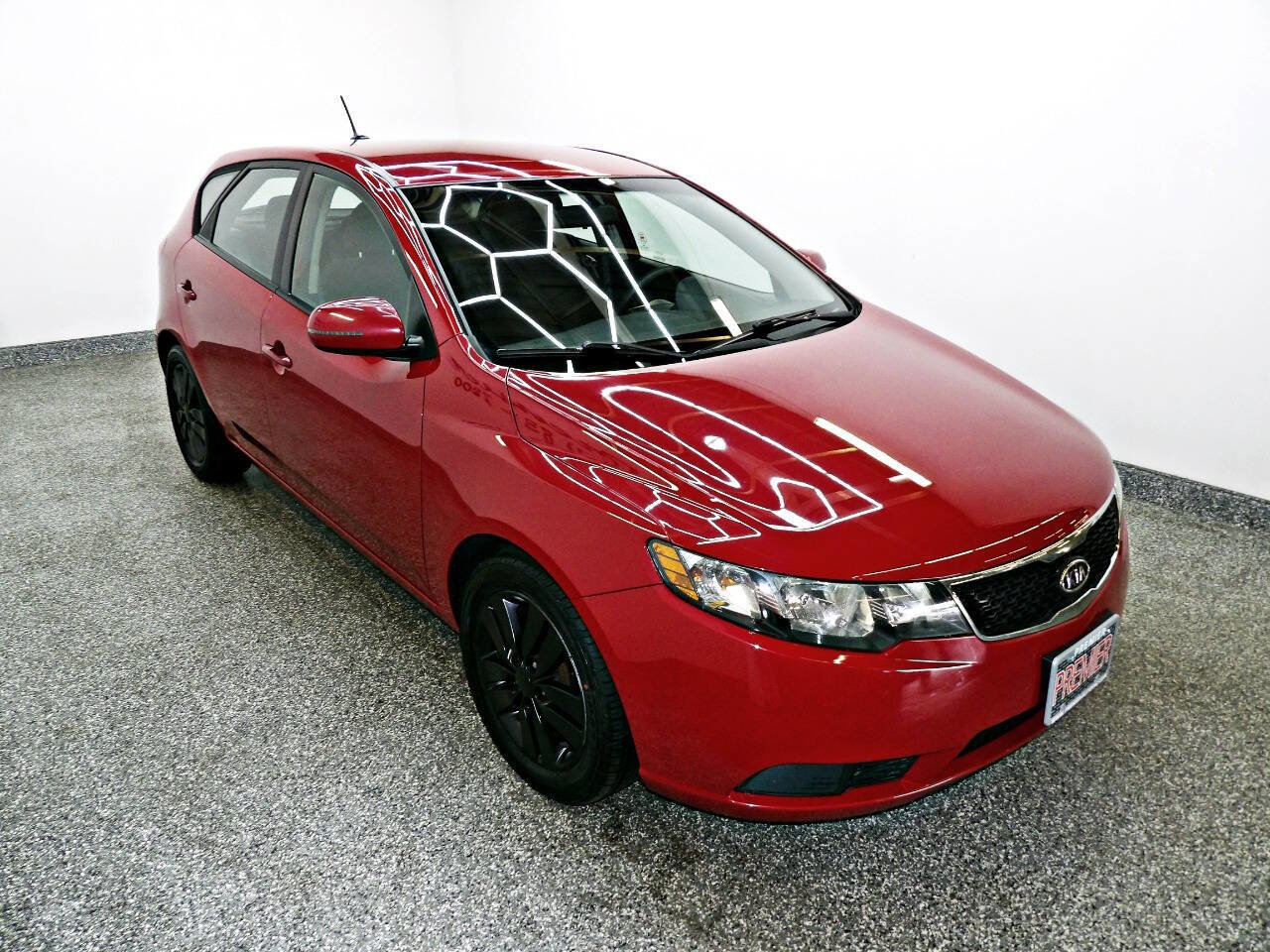 Used 2013 Kia Forte EX image 3