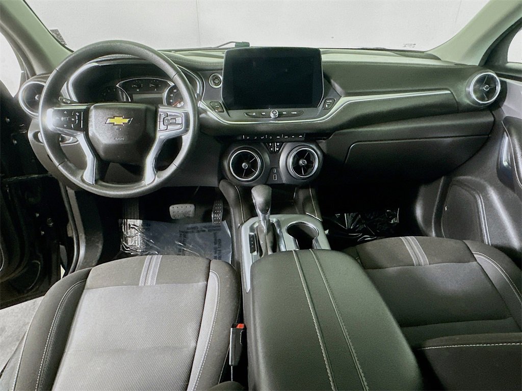 Used 2023 Chevrolet Blazer LT image 16