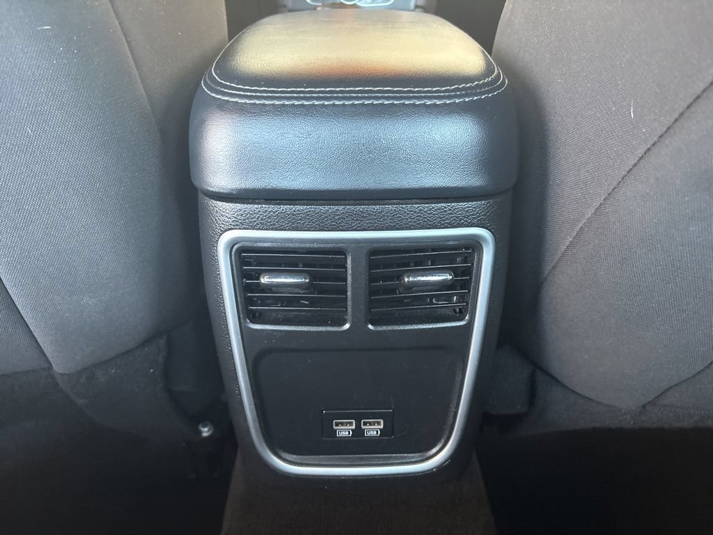Used 2022 Dodge Charger SXT RWD image 20