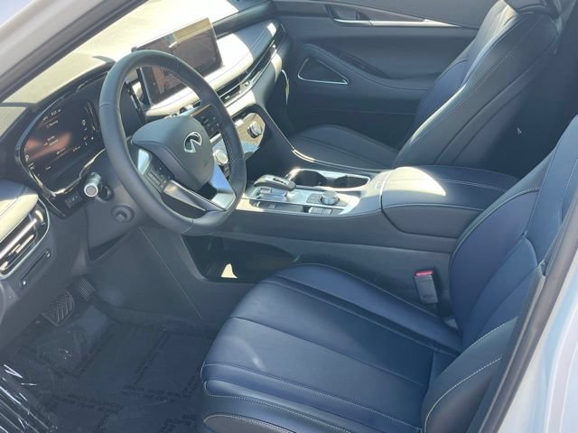 New 2026 INFINITI QX60 Sport w/ Dark Cargo Package AWD/4WD image 11