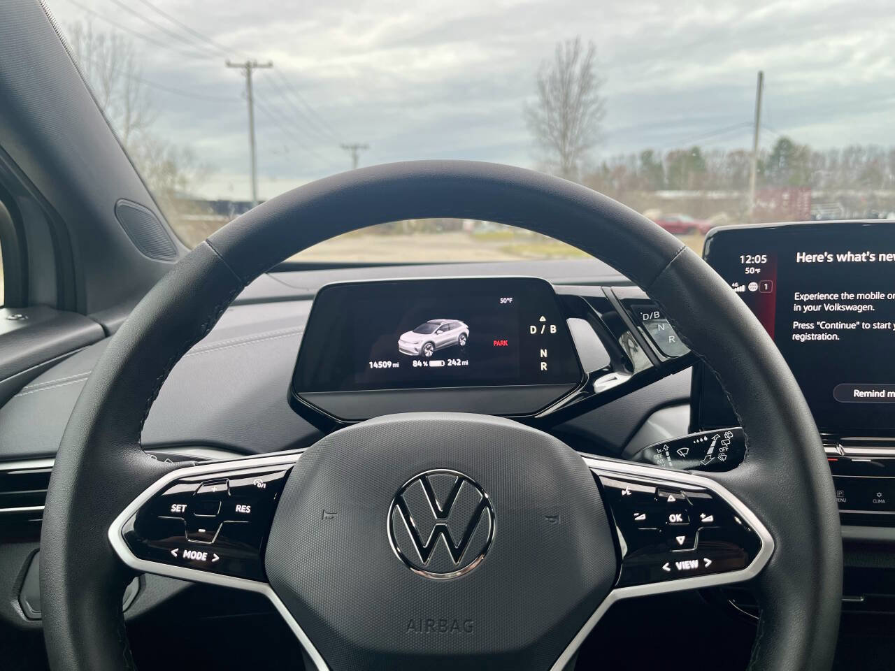 Used 2023 Volkswagen ID.4 Pro S image 10