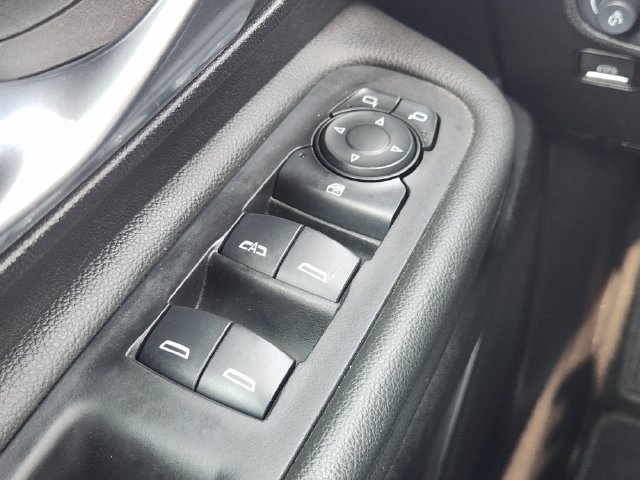 Used 2024 GMC Terrain SLE w/ Elevation Edition FWD image 22