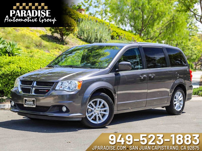 Used 2018 Dodge Grand Caravan SXT FWD image 1