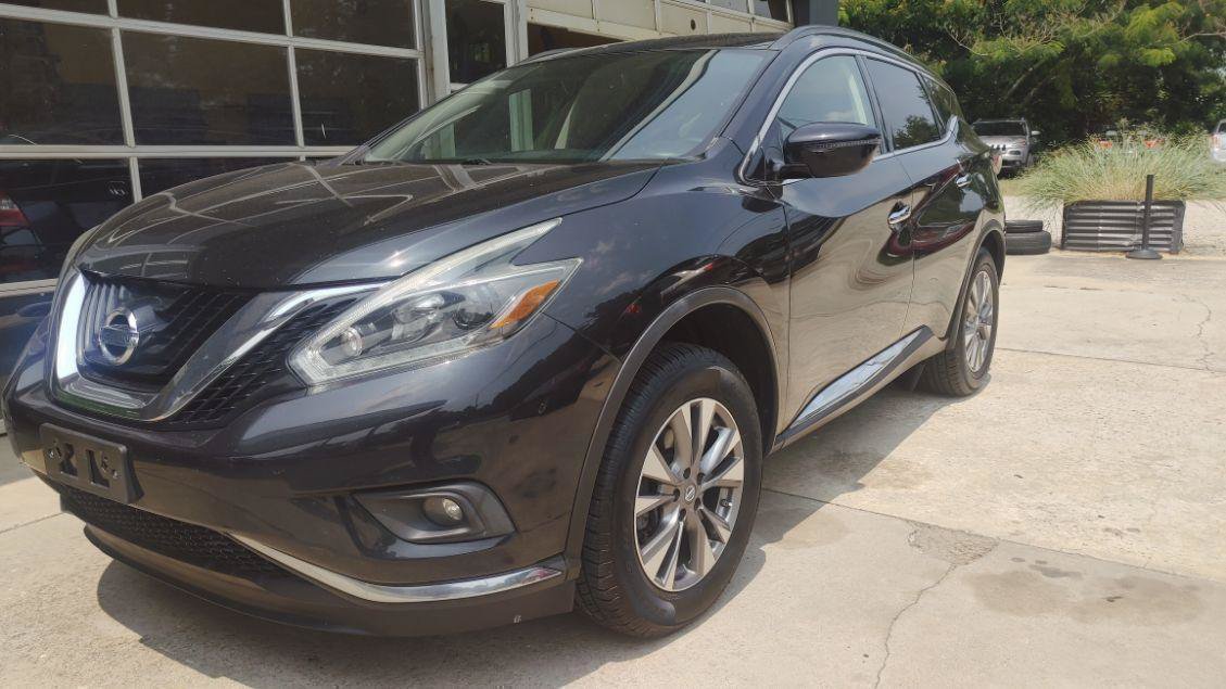 Used 2018 Nissan Murano SV AWD/4WD image 2