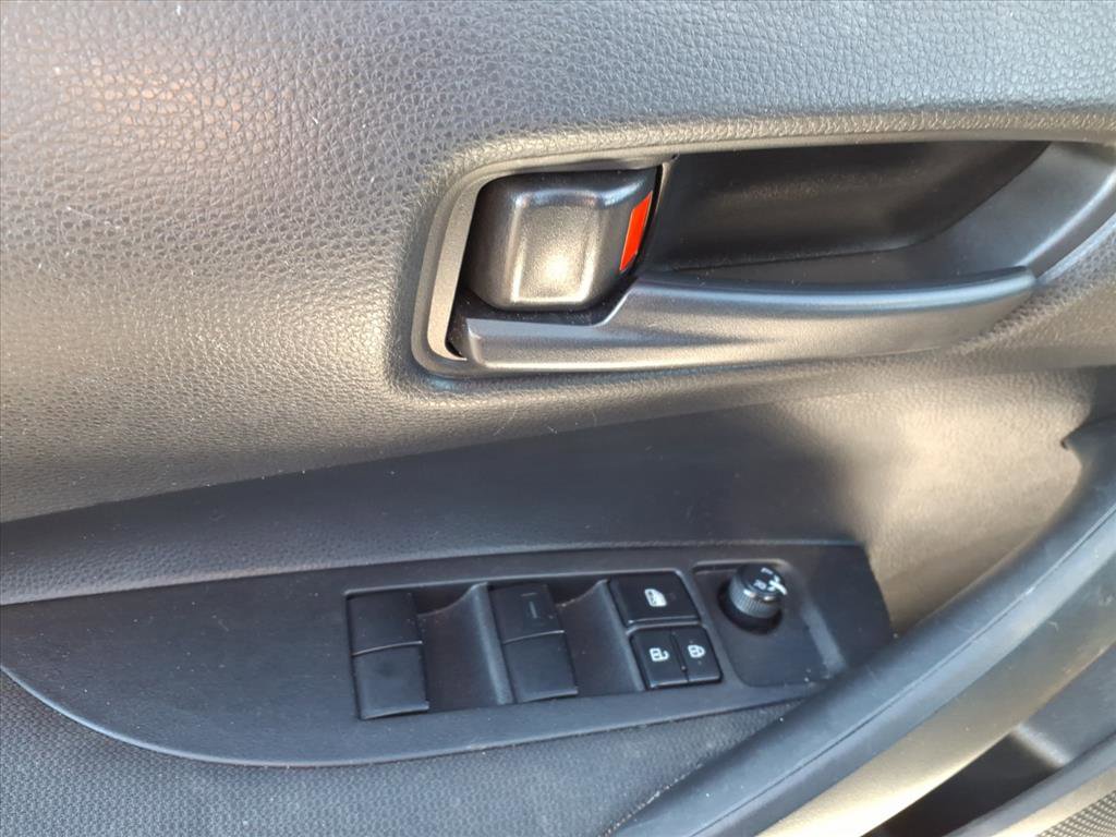 Used 2022 Toyota Corolla LE image 10