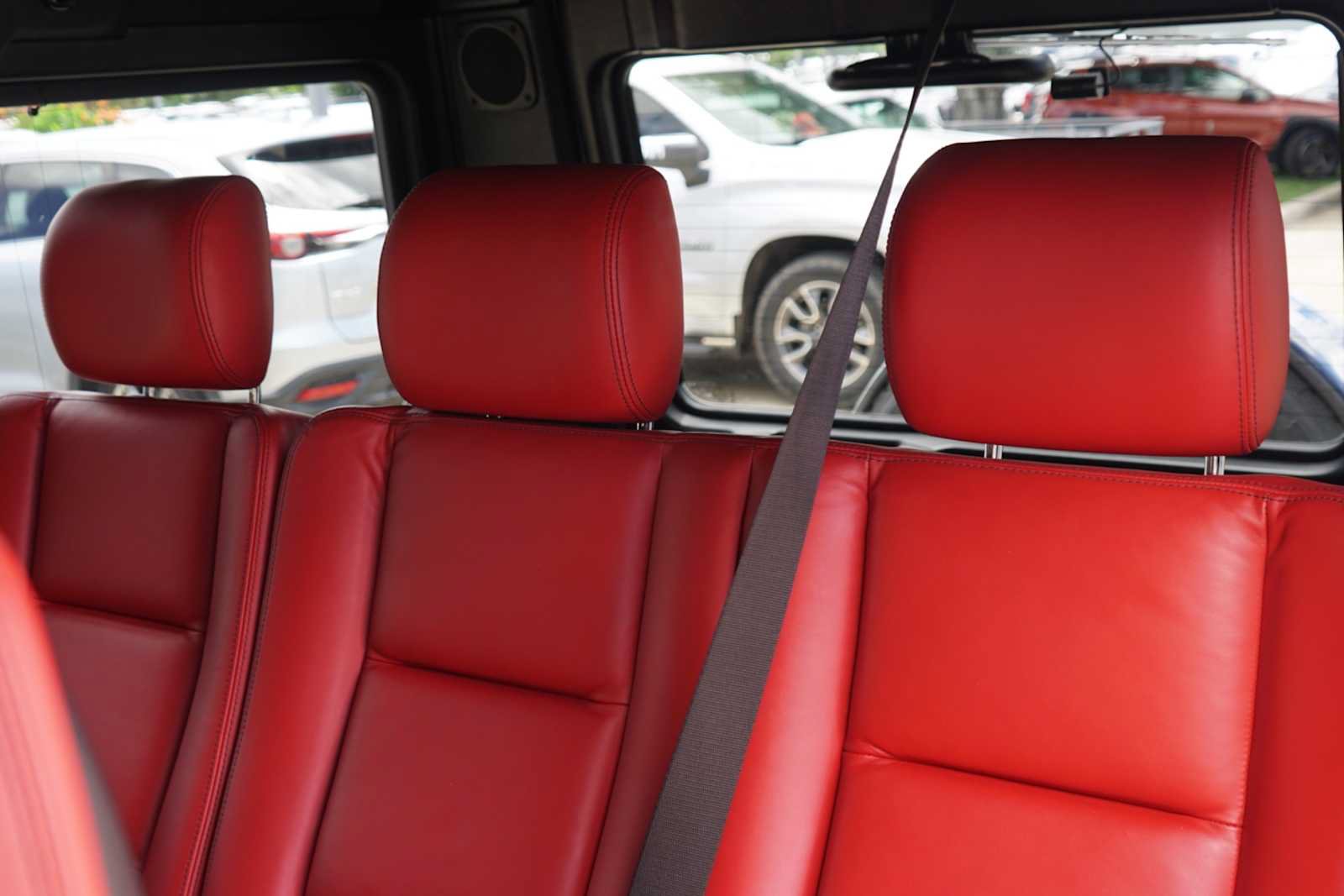 Used 2016 Mercedes-Benz G 63 AMG 4MATIC image 23