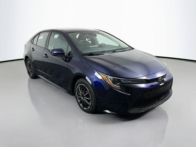 Used 2022 Toyota Corolla LE video 1