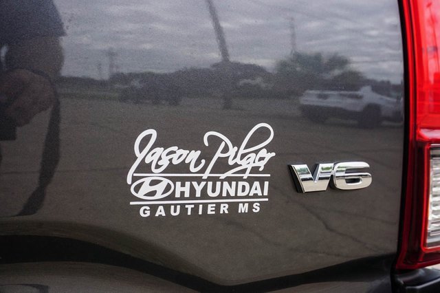 Used 2023 Toyota Tacoma SR image 7