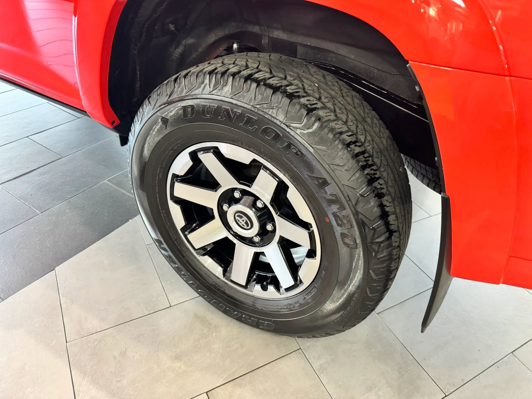 Used 2024 Toyota 4Runner TRD Off-Road Premium w/ Moonroof Package AWD/4WD image 43