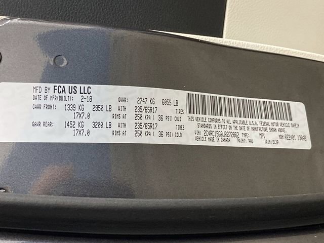 Used 2018 Chrysler Pacifica Touring-L image 40