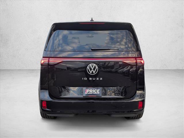 Used 2025 Volkswagen ID. Buzz Pro S image 7