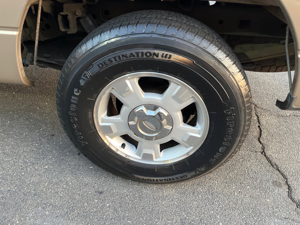 Used 2011 Ford F150 XLT w/ XLT Convenience Pkg image 15