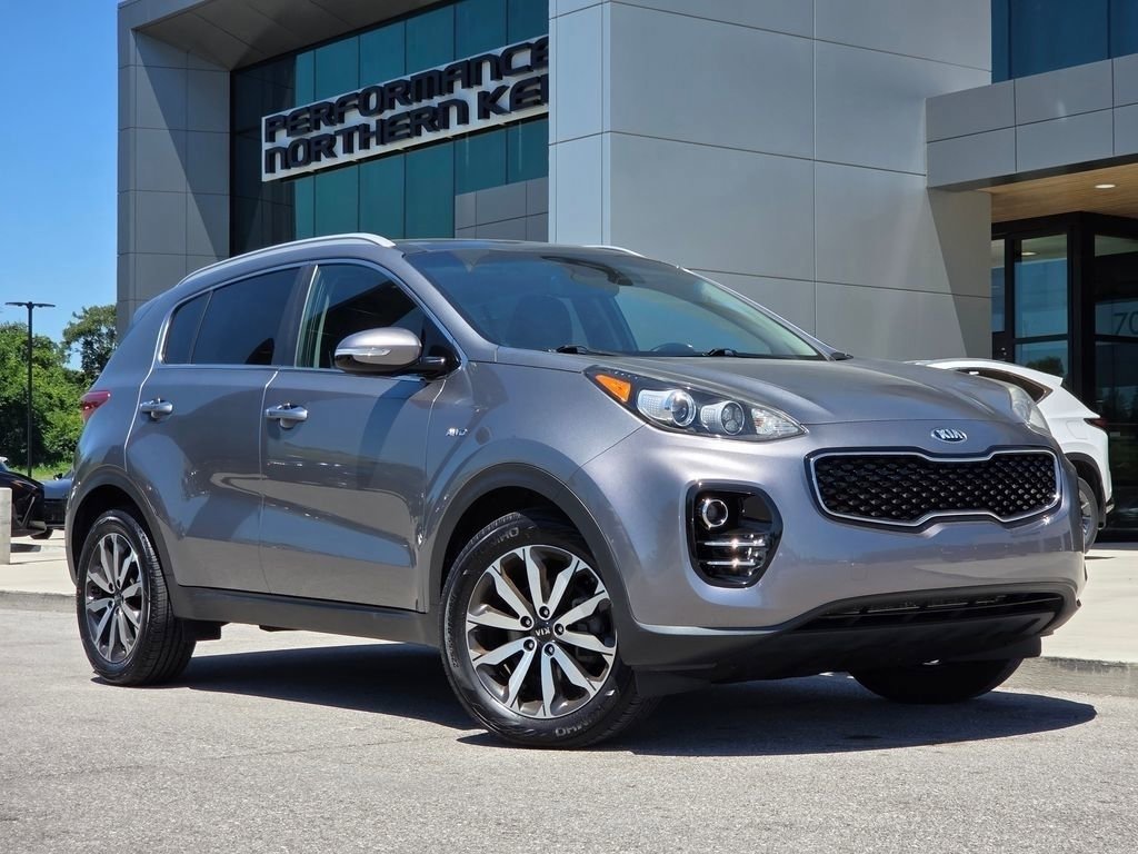 Used 2017 Kia Sportage EX w/ EX Premium Package AWD/4WD image 2