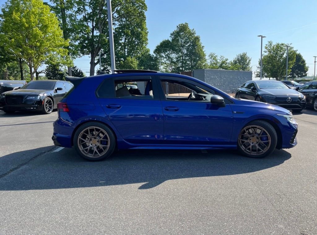 Used 2022 Volkswagen Golf R AWD/4WD image 3