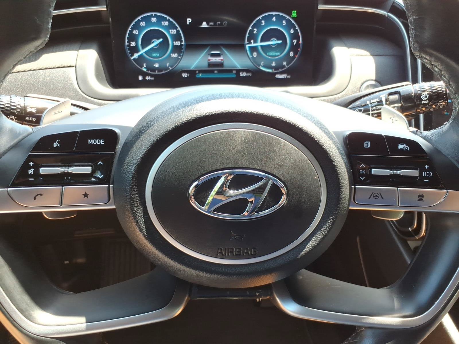 Certified 2022 Hyundai Santa Cruz Limited AWD/4WD image 15
