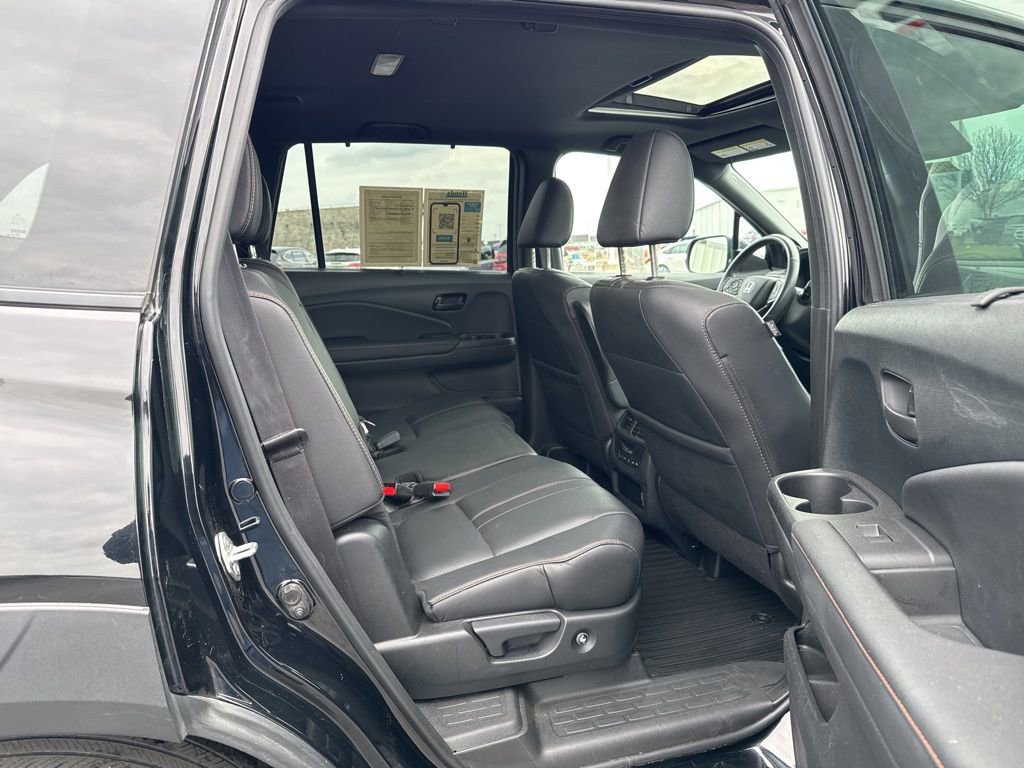 Used 2022 Honda Pilot TrailSport image 40