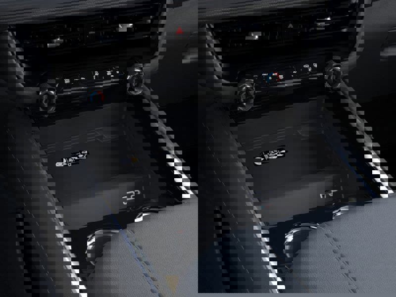 New 2026 Chevrolet Suburban Premier image 23