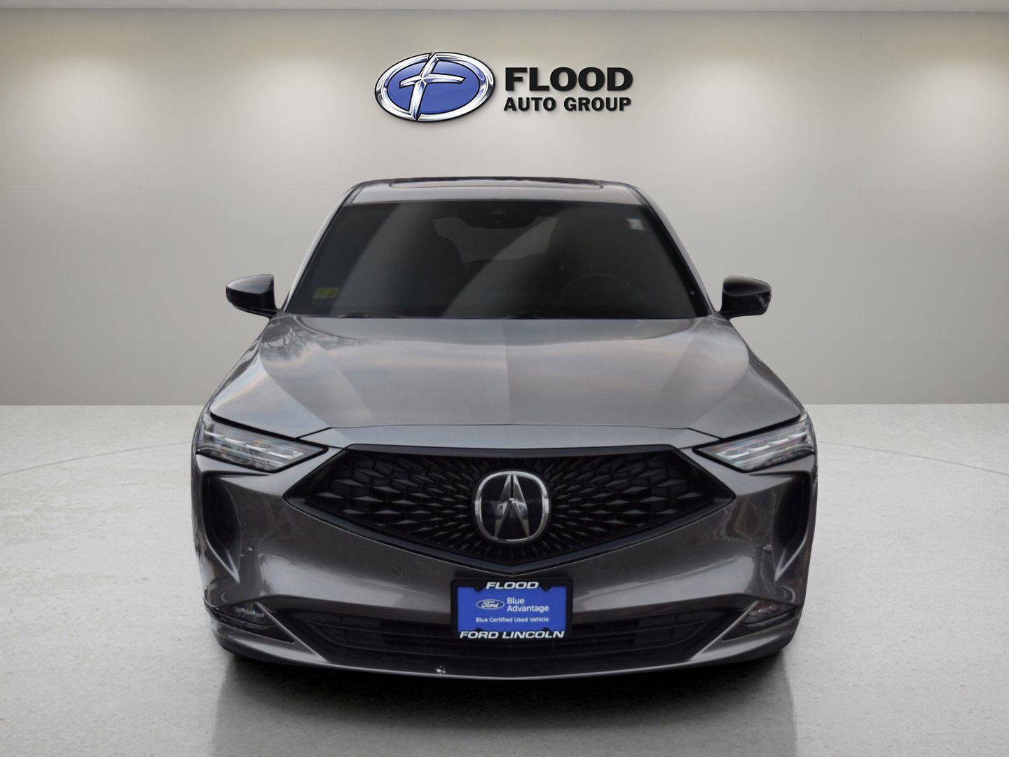 Used 2023 Acura MDX A-Spec image 2