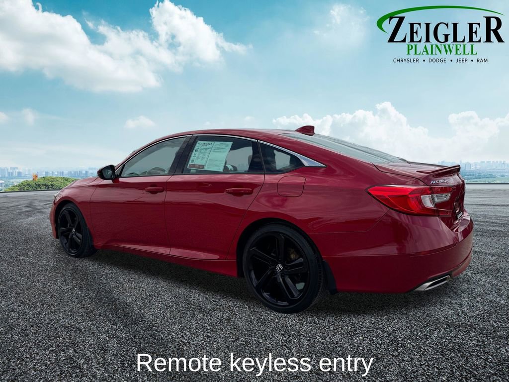Used 2018 Honda Accord Sport image 3