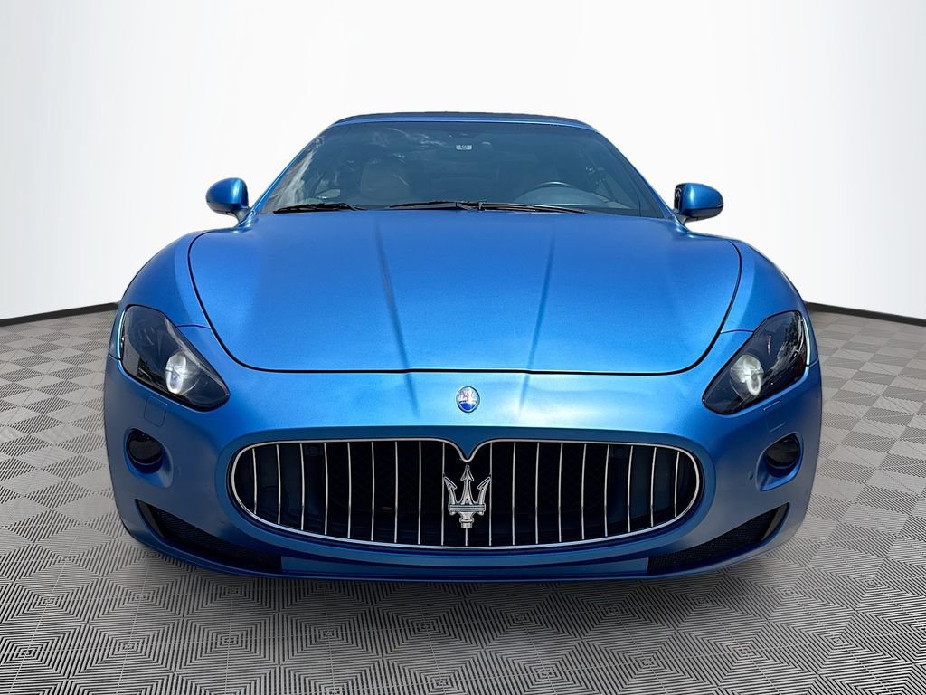 Used 2012 Maserati GranTurismo Convertible RWD image 2
