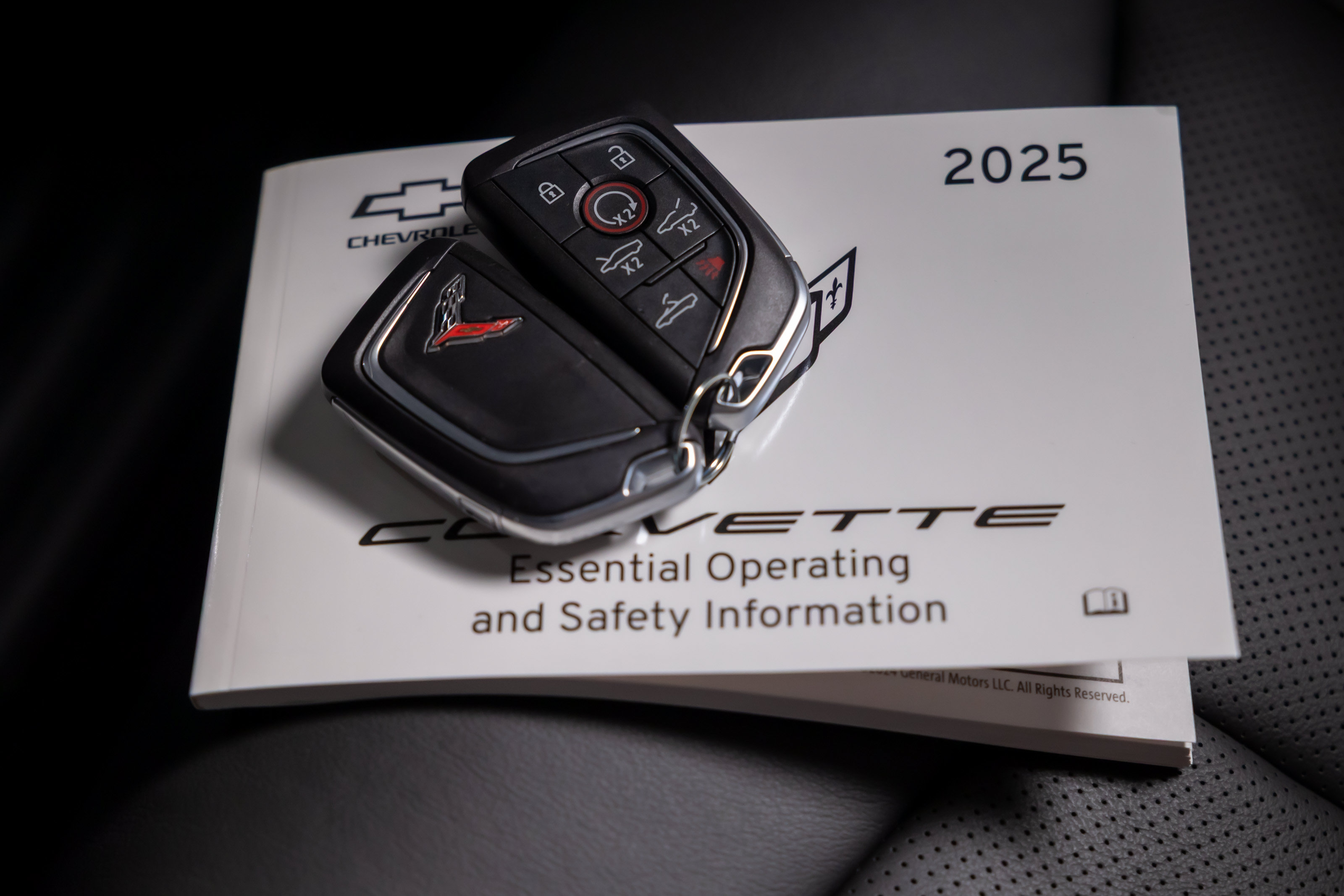 Used 2025 Chevrolet Corvette Stingray Preferred Conv w/ Z51 Performance Package RWD image 33