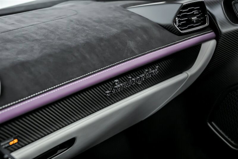 Used 2023 Lamborghini Huracan Tecnica RWD image 44